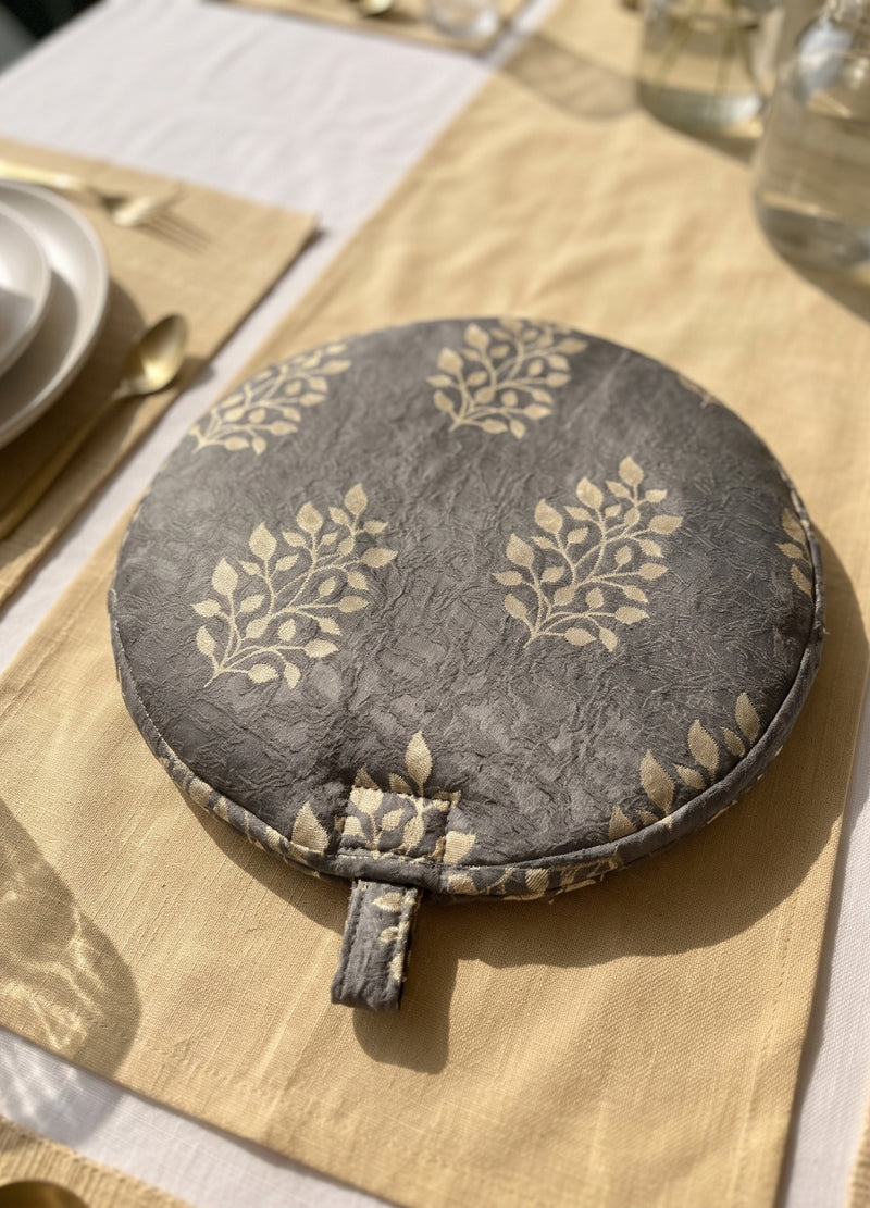 Silver Laurel Roti Pouch